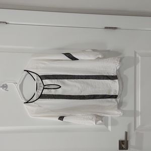 New York and Co Top L Black White